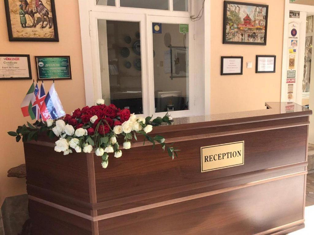 Zarina Samarkand Bagian luar foto